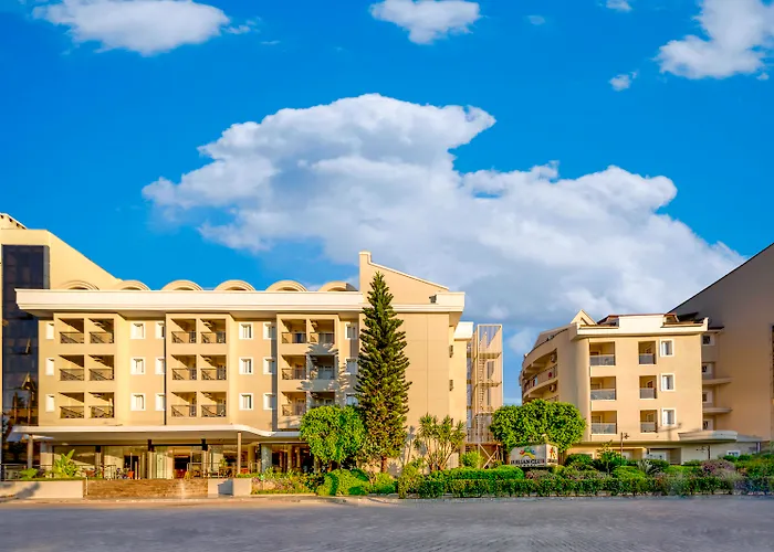 Julian Club Hotel